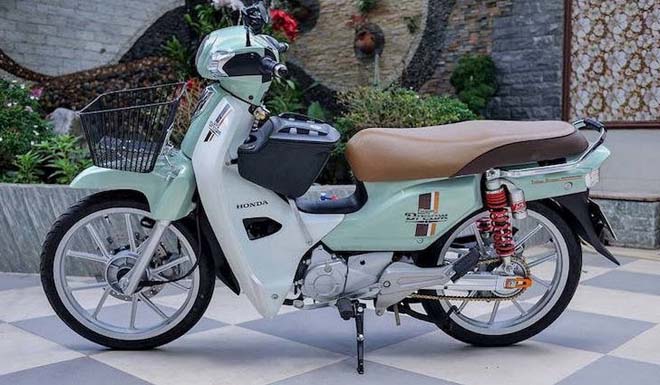 Xe Honda Super Dream 2016